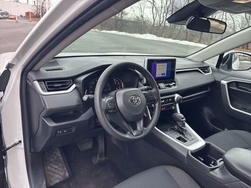 Certified 2023 Toyota RAV4 LE image 38