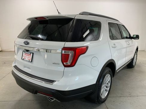 Used 2018 Ford Explorer XLT w/ Equipment Group 201A image 27