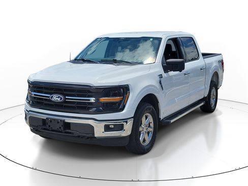 Used 2024 Ford F150 XLT w/ Tow/Haul Package AWD/4WD image 3