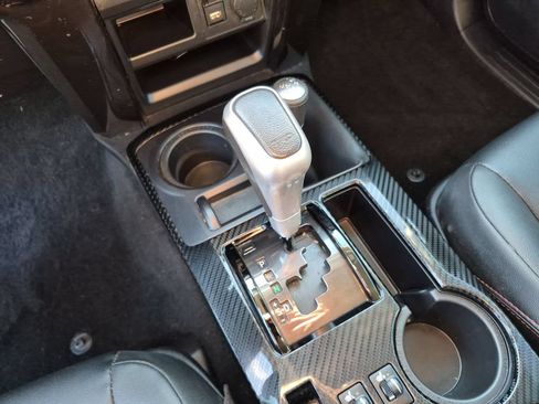 Used 2024 Toyota 4Runner TRD Off-Road Premium AWD/4WD image 29