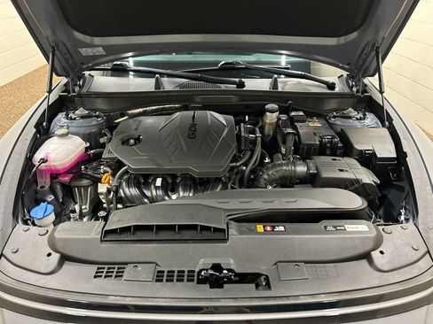 Used 2024 Hyundai Sonata SEL w/ Convenience Package FWD image 12