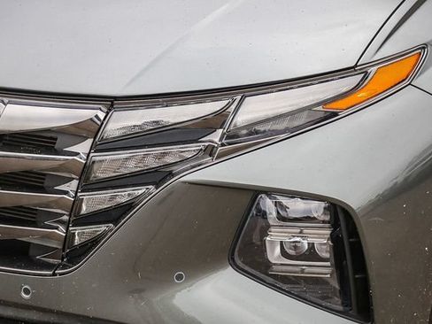 Certified 2022 Hyundai Tucson Limited FWD image 8
