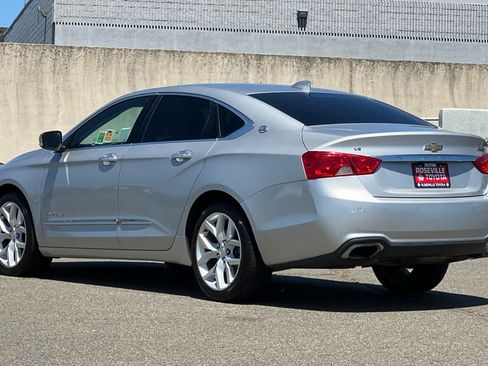 Used 2018 Chevrolet Impala Premier FWD image 7