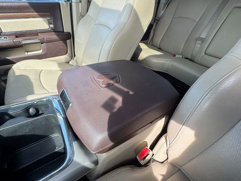 Used 2017 RAM 1500 Laramie AWD/4WD image 22