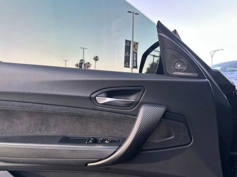 Used 2018 BMW M2 RWD image 19