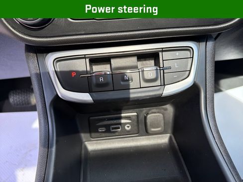 Certified 2024 GMC Terrain SLT w/ LPO, Floor Liner Package AWD/4WD image 29