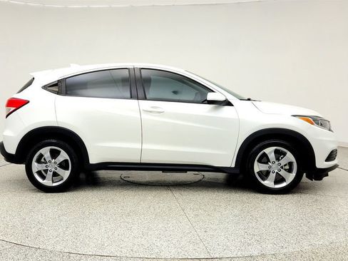 Used 2021 Honda HR-V LX image 4