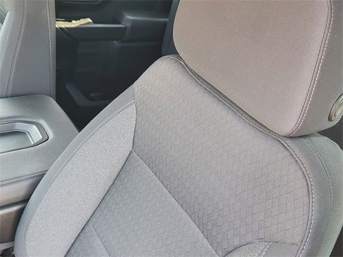 Used 2023 Chevrolet Silverado 1500 Custom image 24
