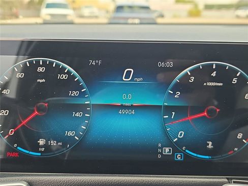 Used 2022 Mercedes-Benz GLB 250 image 21