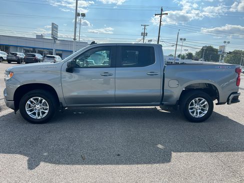 Used 2026 Chevrolet Silverado 1500 RST AWD/4WD image 8
