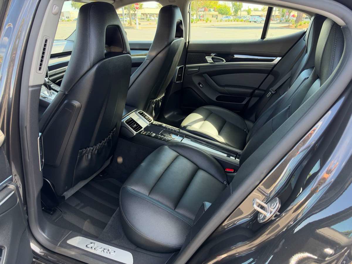 Used 2015 Porsche Panamera 4S AWD/4WD image 24