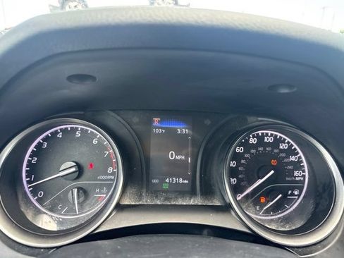 Used 2024 Toyota Camry SE w/ Convenience Package FWD image 15