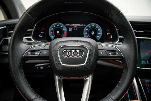 Used 2023 Audi Q7 2.0T Premium Plus w/ Premium Plus Package AWD/4WD image 20