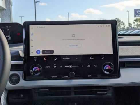 New 2026 Subaru Solterra Limited image 18