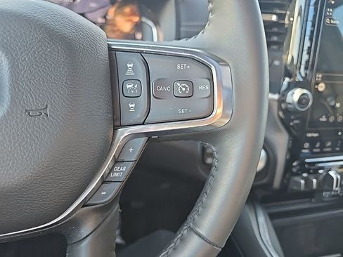 Used 2024 RAM 1500 Laramie image 16