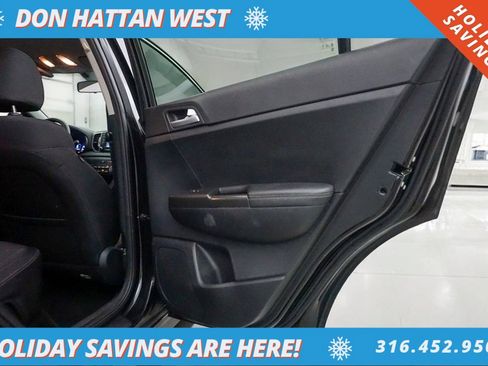 Used 2019 Kia Sportage LX image 21