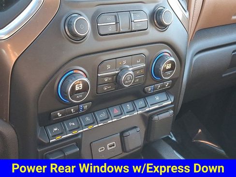 Certified 2020 Chevrolet Silverado 1500 High Country w/ Technology Package image 17