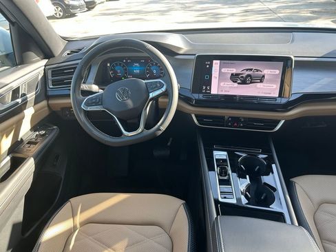 New 2026 Volkswagen Atlas Cross Sport SE FWD image 9