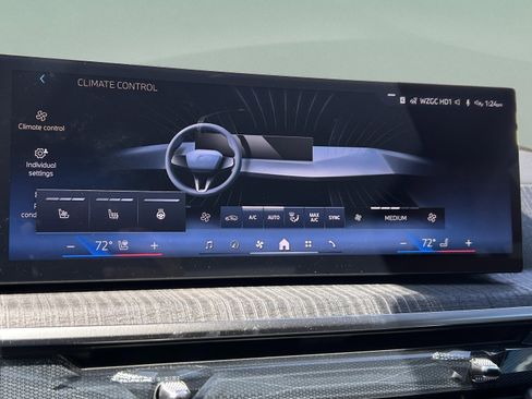 New 2026 BMW ALPINA XB7 AWD/4WD image 20