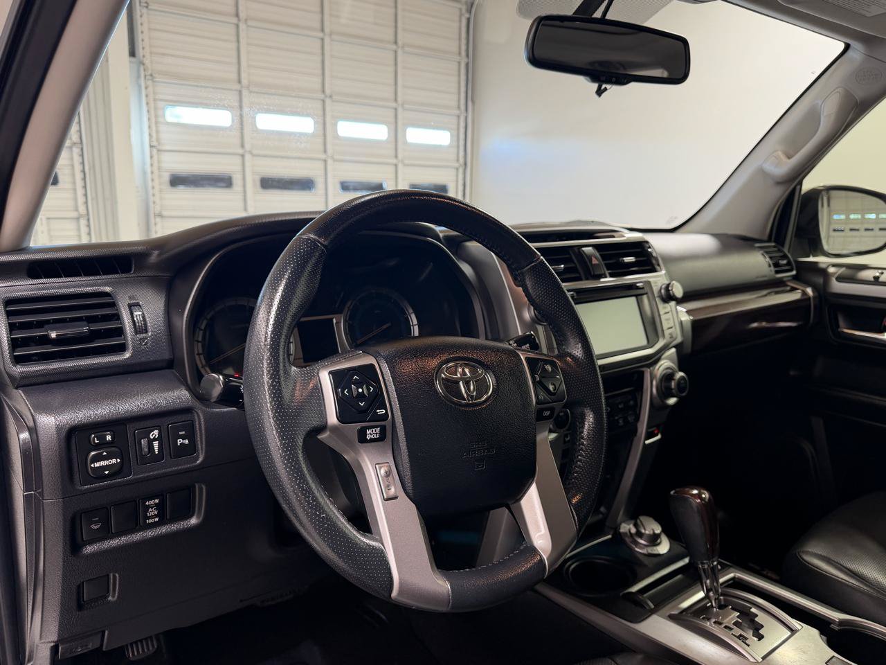 Used 2017 Toyota 4Runner Limited AWD/4WD image 13