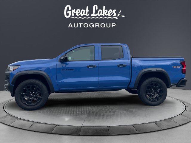 Used 2026 Chevrolet Colorado Trail Boss AWD/4WD image 2