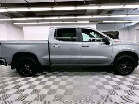Used 2024 Chevrolet Silverado 1500 RST AWD/4WD image 15