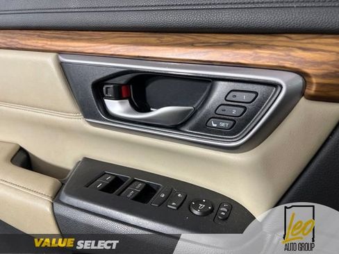 Used 2018 Honda CR-V EX-L image 17