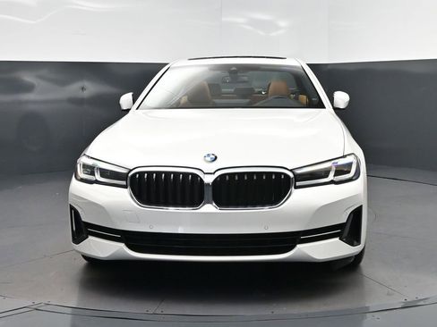 Certified 2023 BMW 530i w/ Convenience Package RWD image 10