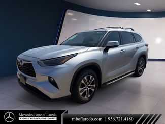Used 2022 Toyota Highlander XLE video 1