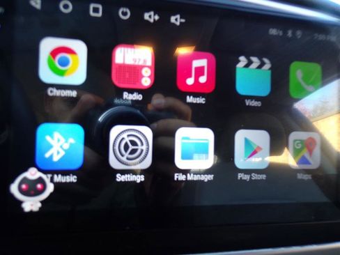 Used 2017 Hyundai Elantra SE image 37