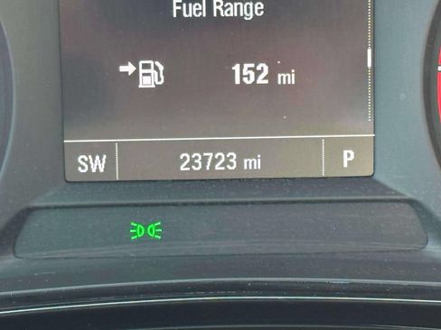 Used 2024 Chevrolet Trax RS w/ Driver Confidence Package FWD image 27