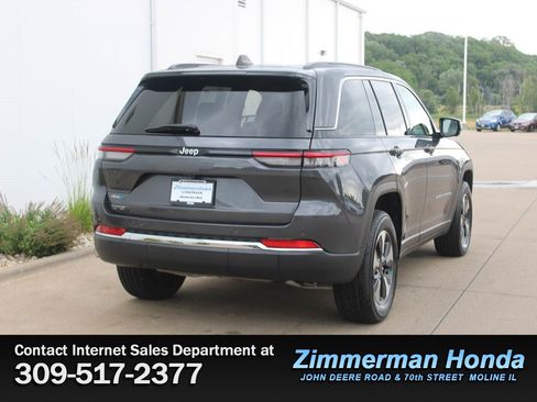Used 2024 Jeep Grand Cherokee Limited 4xe AWD/4WD image 2