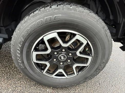 Used 2024 Ford Bronco Outer Banks AWD/4WD image 12