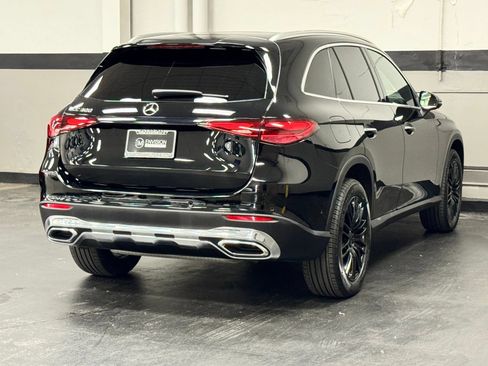 Used 2025 Mercedes-Benz GLC 300 image 12