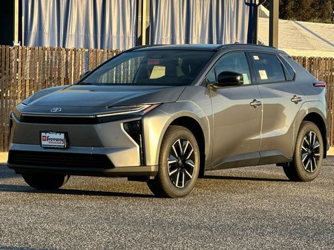 New 2026 Toyota bZ XLE Plus image 8