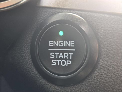 Used 2020 Ford Escape SE AWD/4WD image 19