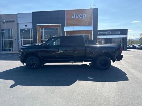 New 2026 RAM 3500 Limited AWD/4WD image 8
