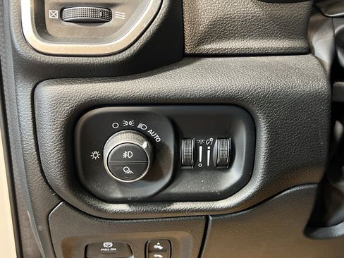 Used 2023 RAM 1500 Laramie image 15