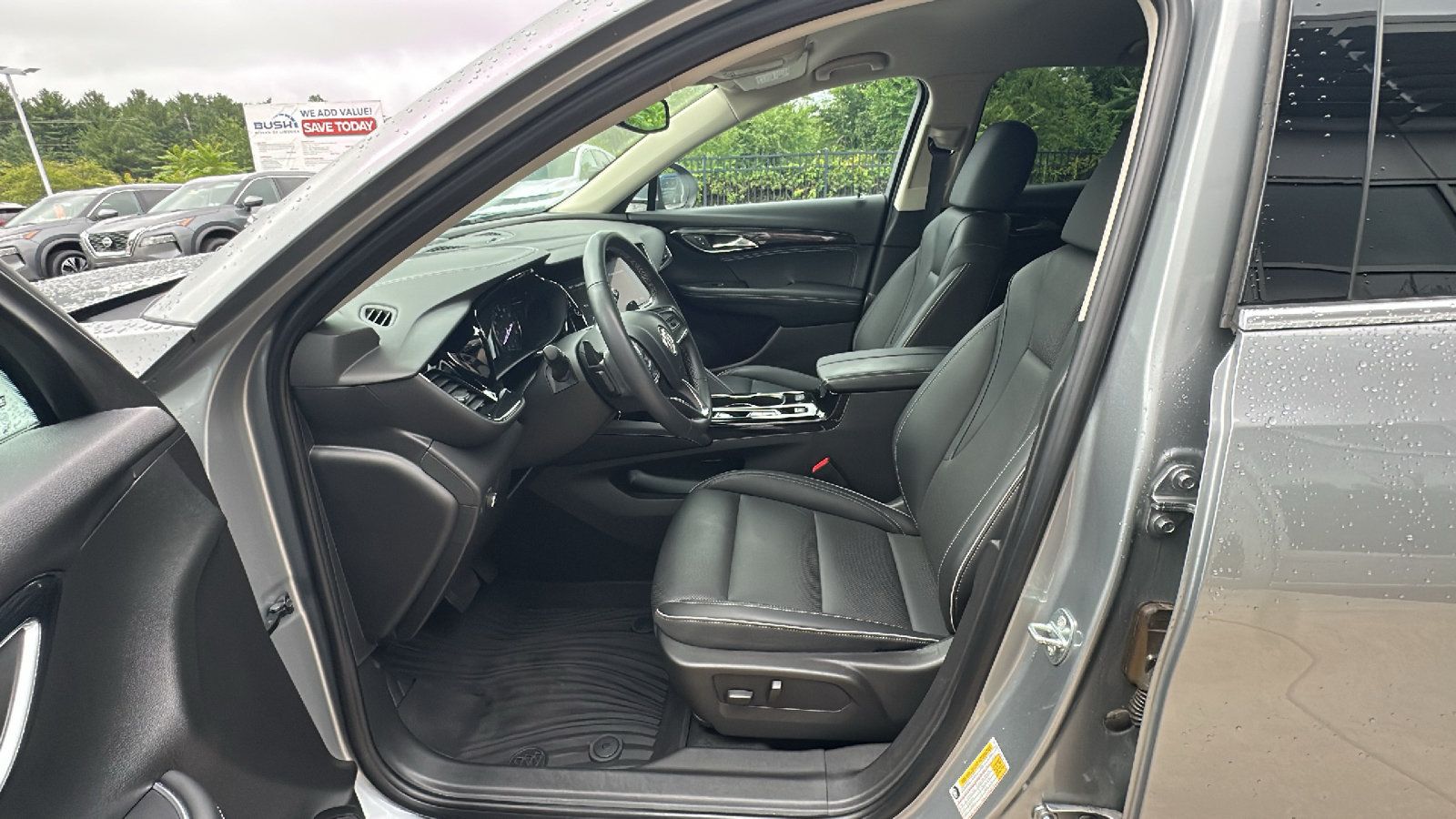 Used 2023 Buick Envision Essence AWD/4WD image 11