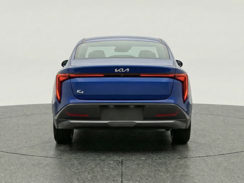 Used 2025 Kia K4 LXS FWD image 7