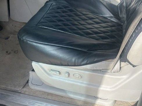 Used 2007 Chevrolet Avalanche LT w/ LT Preferred Equipment Group image 5