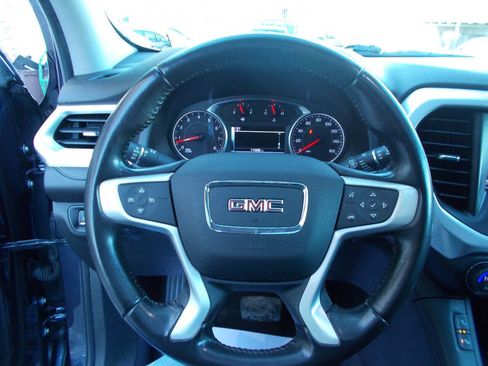 Used 2019 GMC Acadia SLT image 11