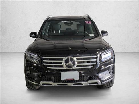 Used 2025 Mercedes-Benz GLB 250 image 18