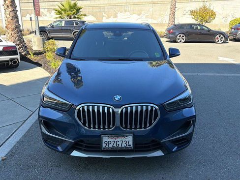 Used 2021 BMW X1 xDrive28i w/ Convenience Package AWD/4WD image 3