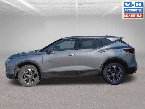 Used 2025 Chevrolet Blazer LT AWD/4WD image 20