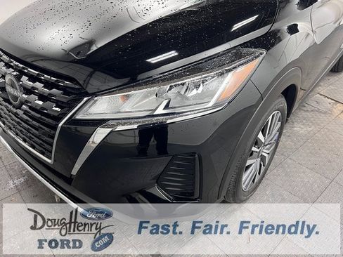 Used 2024 Nissan Kicks SV image 10