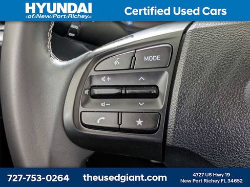 Certified 2024 Hyundai Venue SEL image 26
