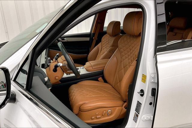 Used 2025 Genesis GV80 3.5T Prestige AWD/4WD image 8