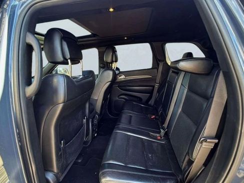 Used 2019 Jeep Grand Cherokee Limited w/ Luxury Group II image 15