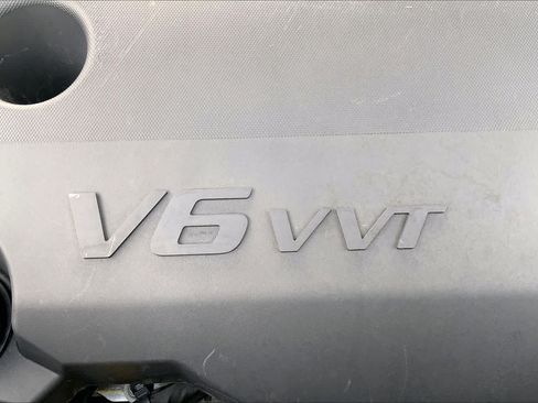Used 2018 Chevrolet Traverse Premier w/ Redline Edition AWD/4WD image 33